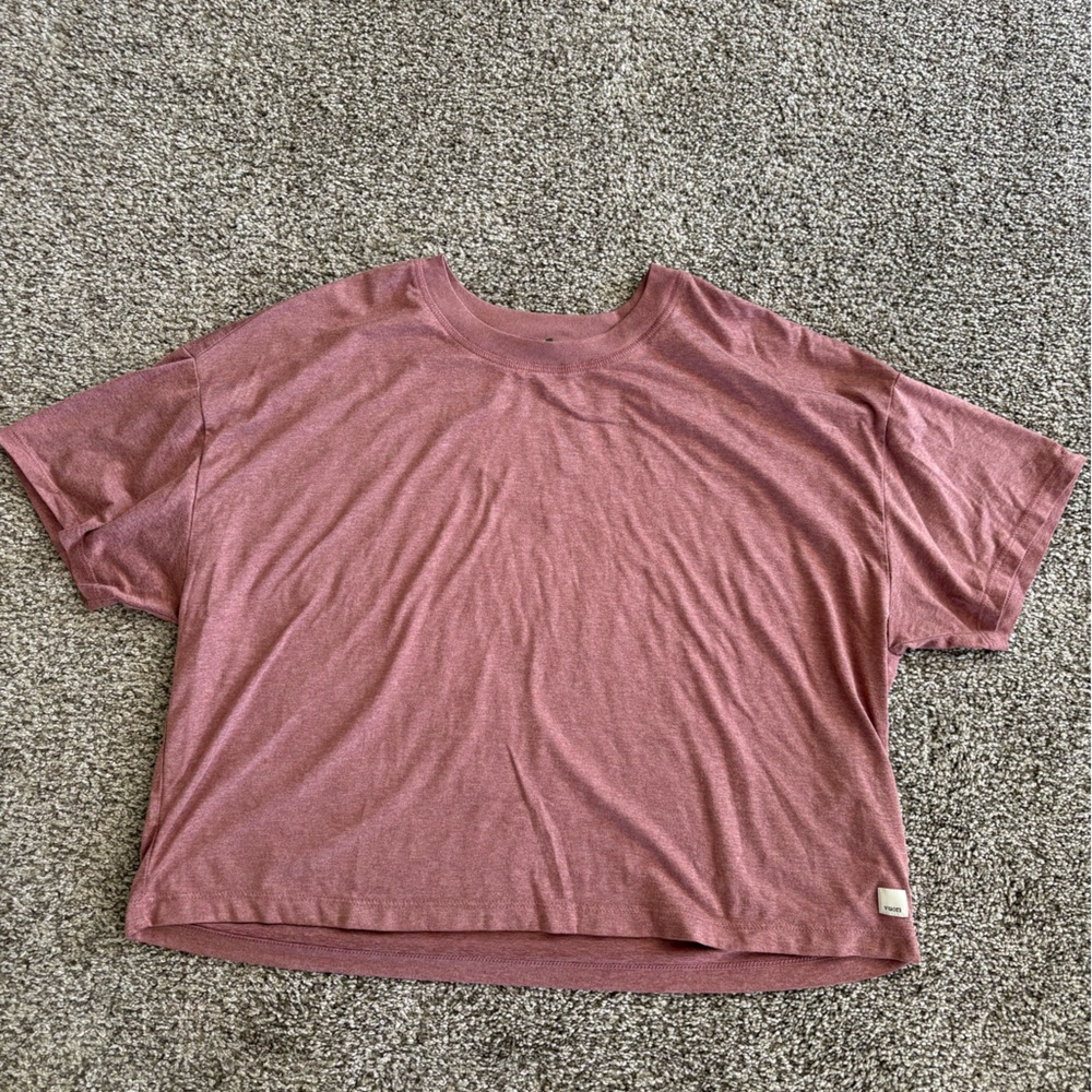 Vuori Dusty Rose Cropped Tee
